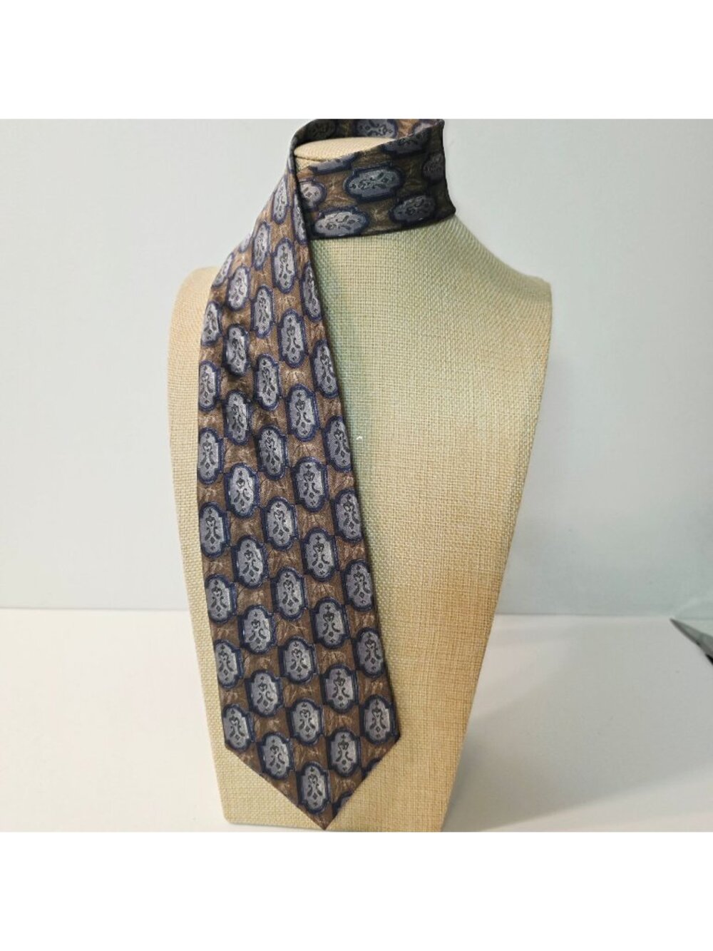 Vtg 90s Dark Academia Barrington Silk Neck Tie Geometric Medallion Classic